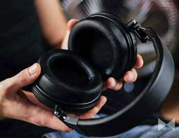 Fostex TH-600 Premium Dynamic Stereo Headphones - Closed-Back Headphones